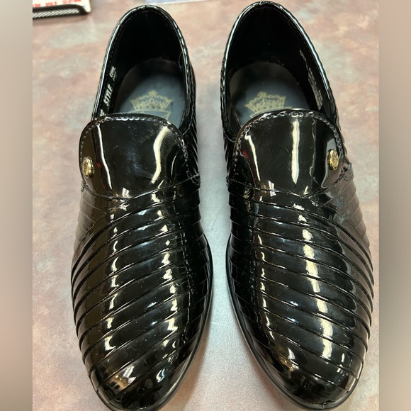 NWT Vintage Black Patent Slip On Shoes - Picture 1 of 5